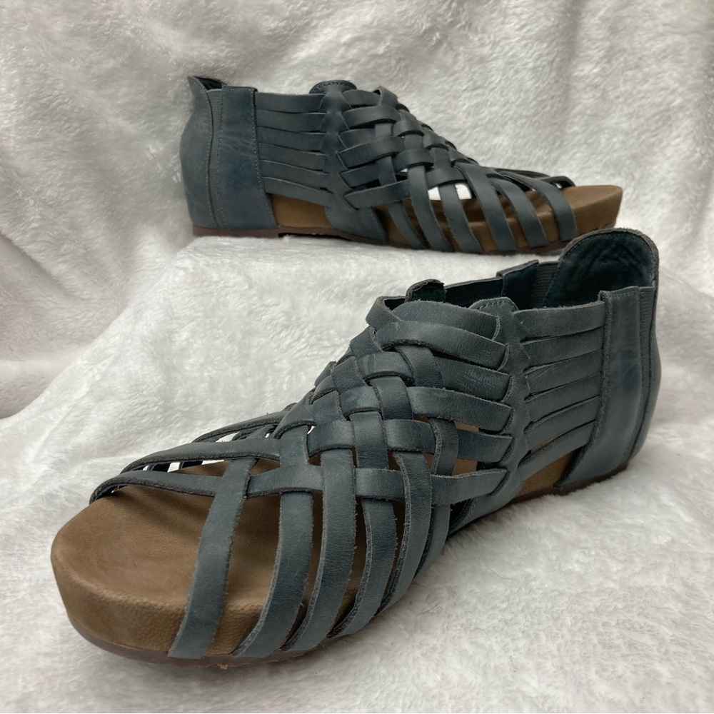 Chocolat Blu blue Woven Sandals